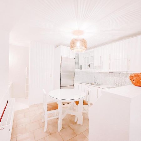 Konstantinos Living Apartment Kitriai Bagian luar foto
