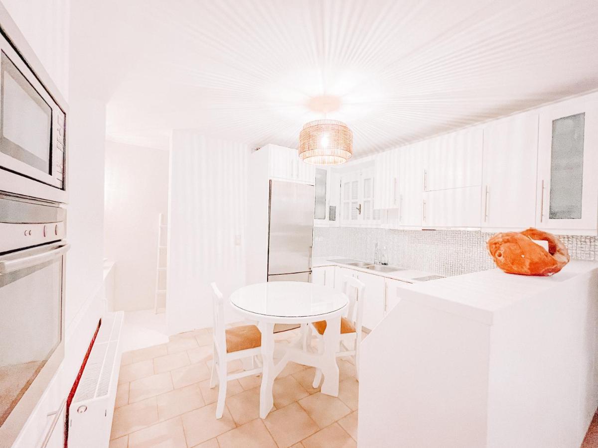 Konstantinos Living Apartment Kitriai Bagian luar foto