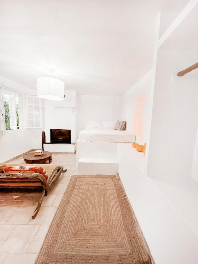 Konstantinos Living Apartment Kitriai Bagian luar foto